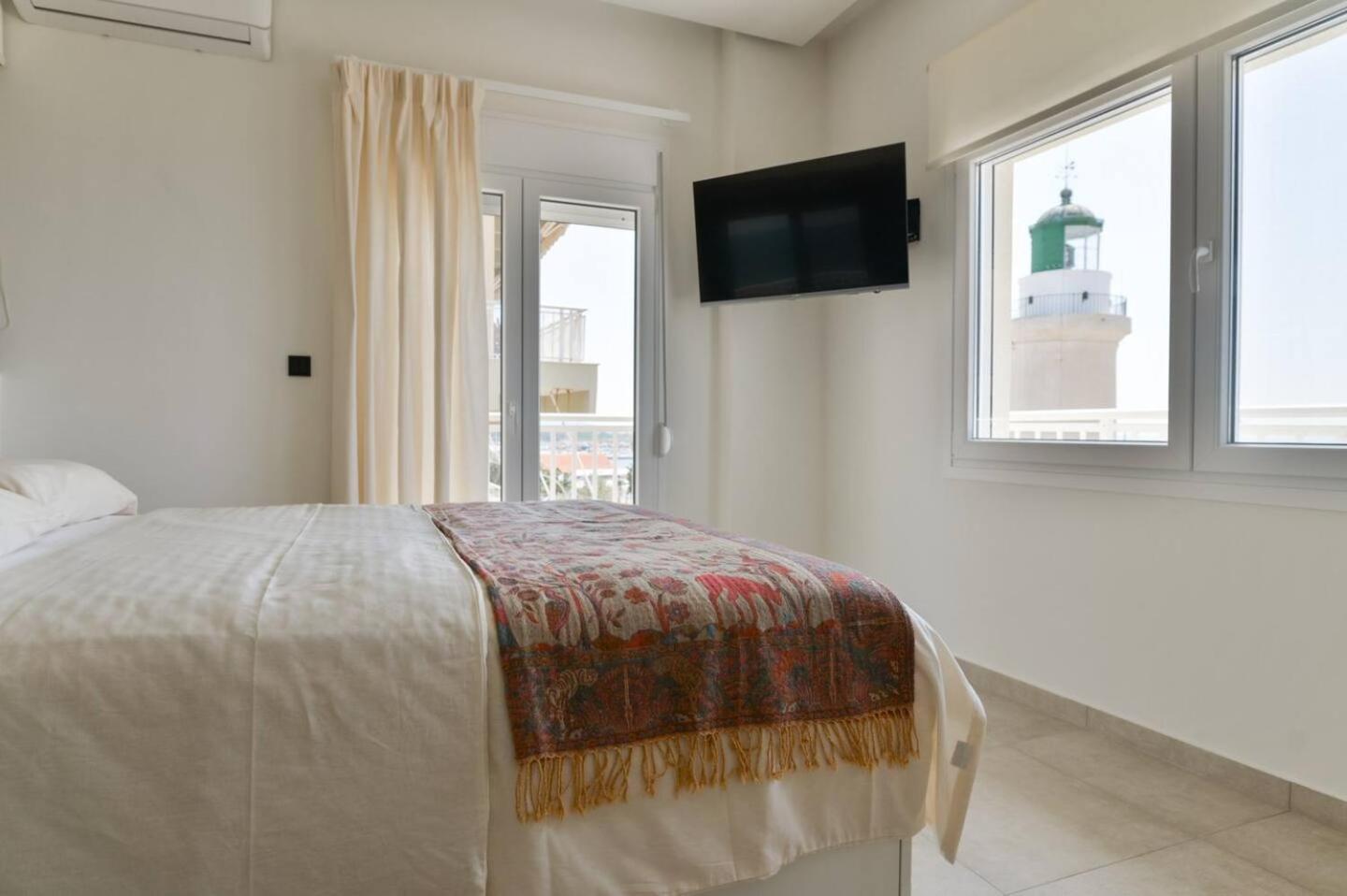 Lighthouse Apartments อเล็กซานโดรโพลิส ภายนอก รูปภาพ
