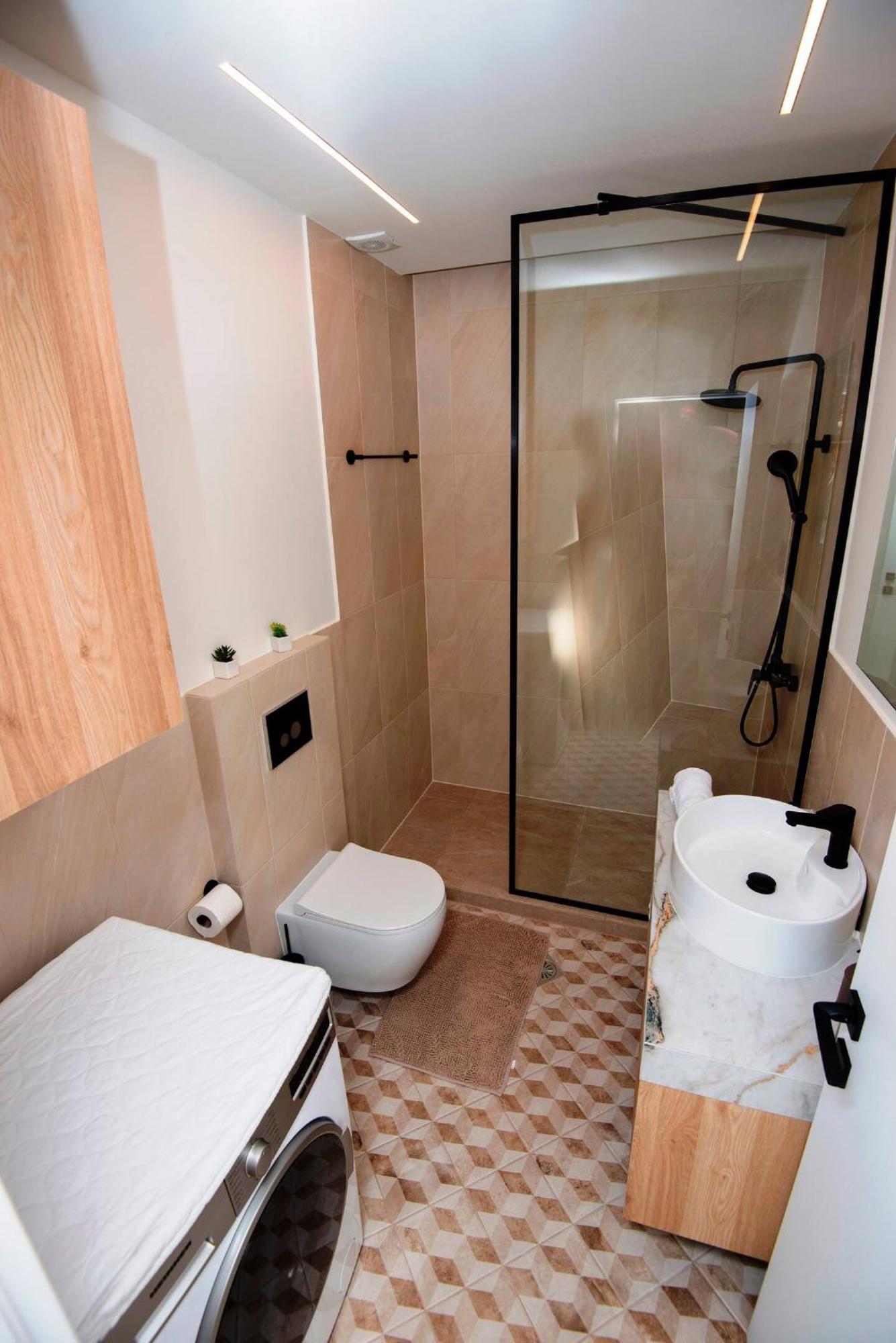 Lighthouse Apartments อเล็กซานโดรโพลิส ภายนอก รูปภาพ